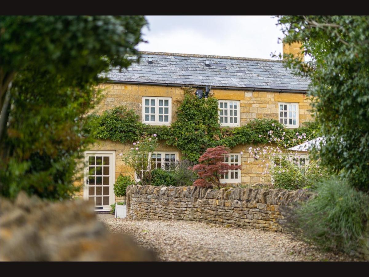 Wisteria Cottage , Pretty Cotswold Cottage Close To Chipping Campden Weston Subedge ภายนอก รูปภาพ