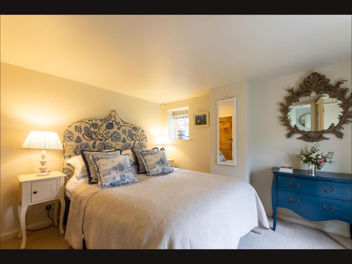 Wisteria Cottage , Pretty Cotswold Cottage Close To Chipping Campden Weston Subedge ภายนอก รูปภาพ